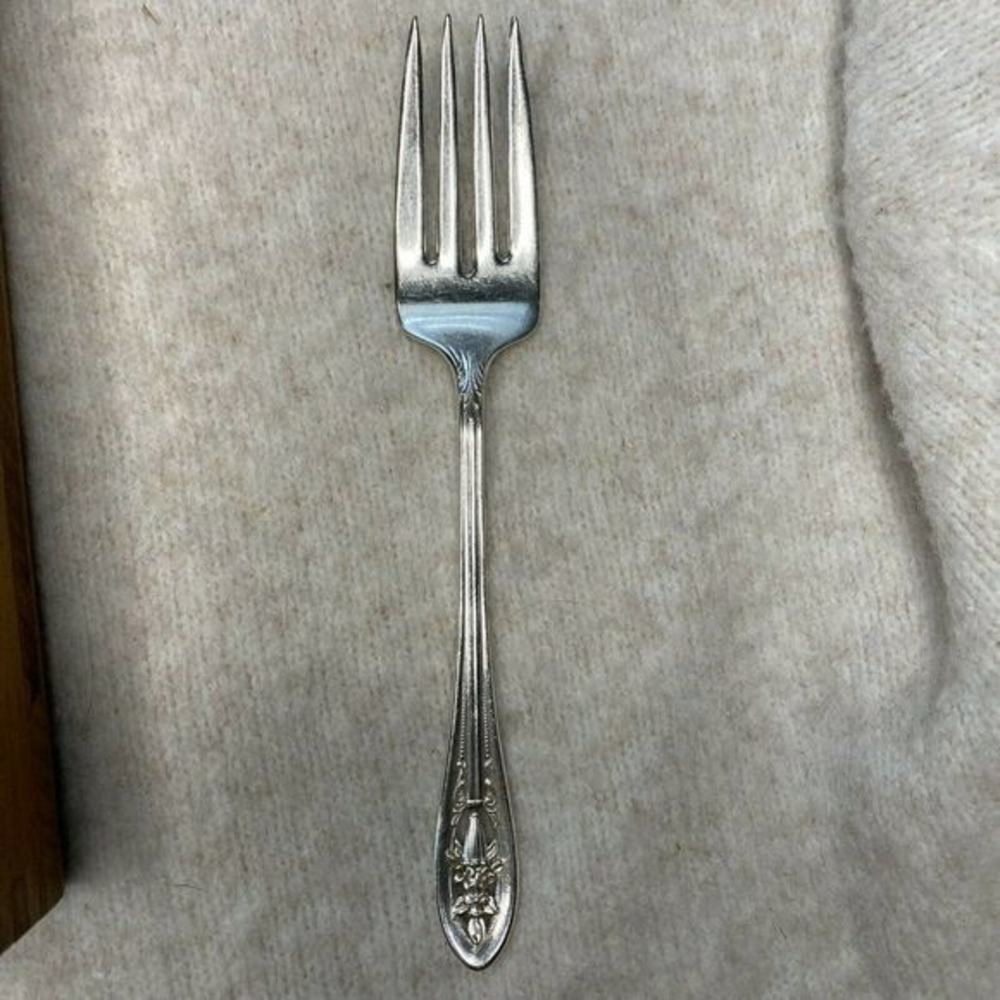 Wallace‎ Silver Luxor Plate Hollywood 6”Place Fork 1937 Classic Simple Vintage